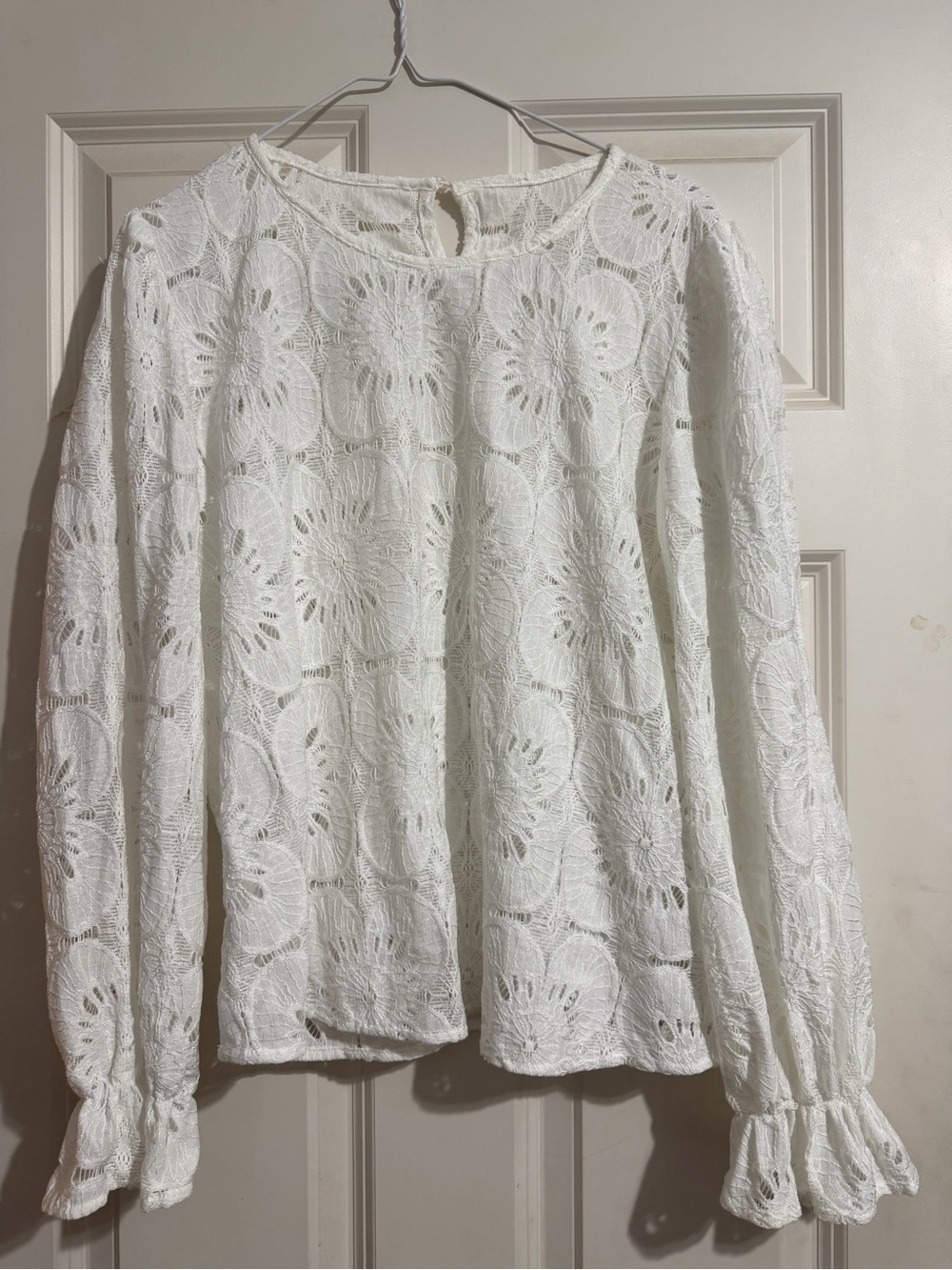 Cupshe Cotton-Blend White Floral Lace Long-Sleeve Blouse Sz L